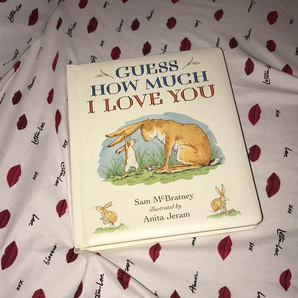 Candlewick press Guess how much I love you 💕